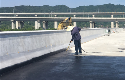道路桥梁的桥面防水的两种实用型施工方法