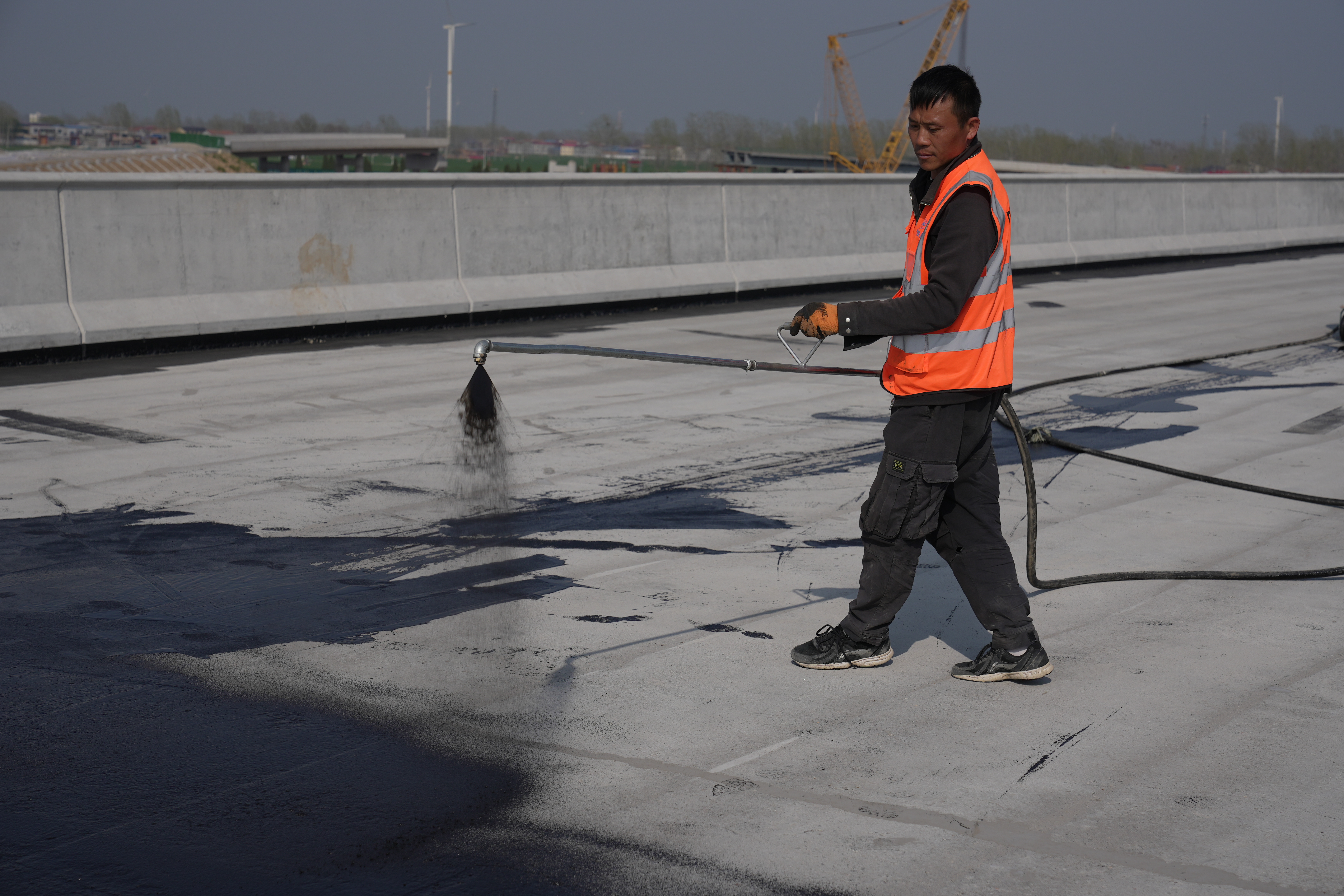 【淞源桥面防水】兰原高速桥面防水